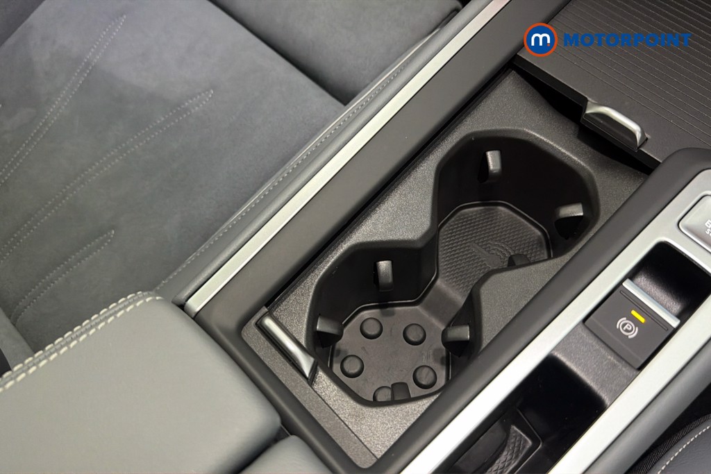 Volkswagen Passat Life Automatic Petrol Plug-In Hybrid Estate - Stock Number (1655495) - 16th supplementary image