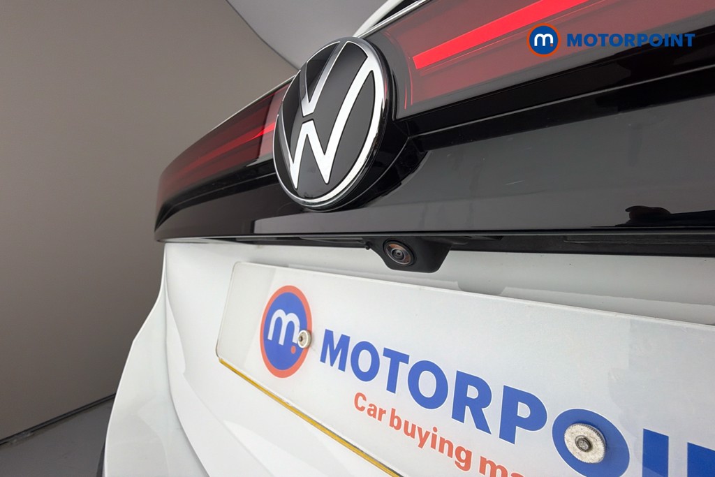 Volkswagen Passat Life Automatic Petrol Plug-In Hybrid Estate - Stock Number (1655495) - 36th supplementary image