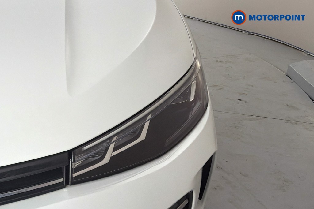 Volkswagen Passat Life Automatic Petrol Plug-In Hybrid Estate - Stock Number (1655495) - 44th supplementary image