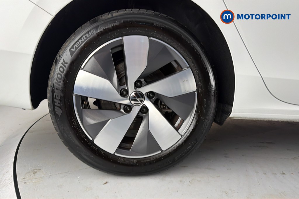 Volkswagen Passat Life Automatic Petrol Plug-In Hybrid Estate - Stock Number (1655495) - 49th supplementary image