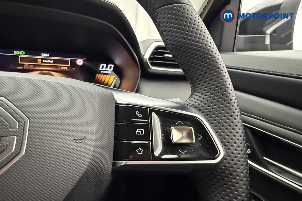 Mg Motor Uk ZS Trophy Automatic Petrol-Electric Hybrid SUV - Stock Number (1656109) - 8th supplementary image