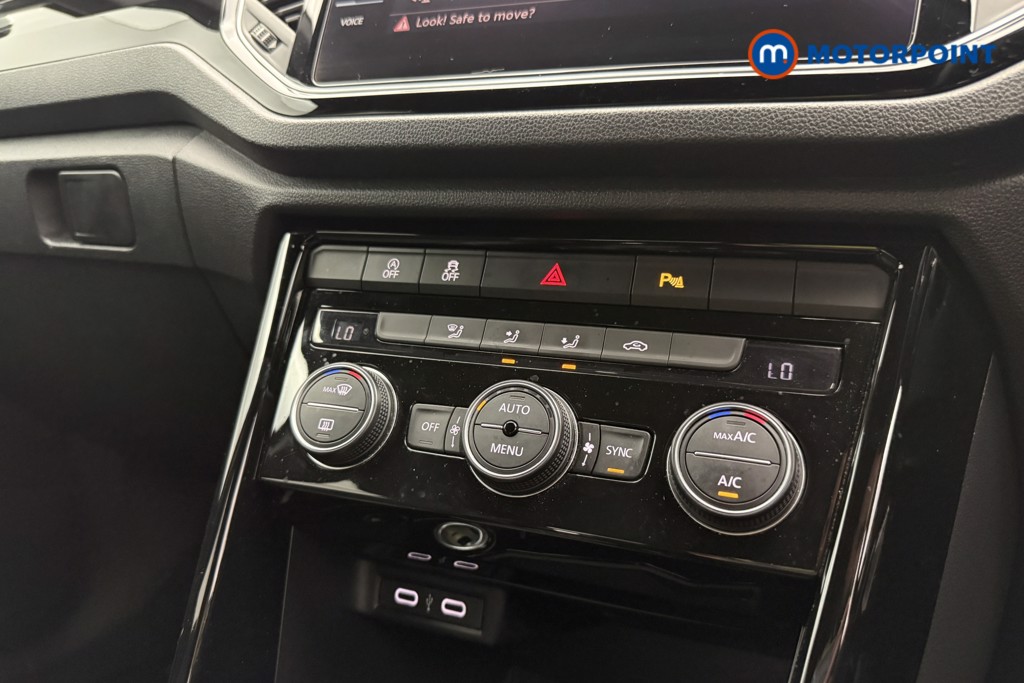 Volkswagen T-Roc R Automatic Petrol SUV - Stock Number (1656128) - 14th supplementary image