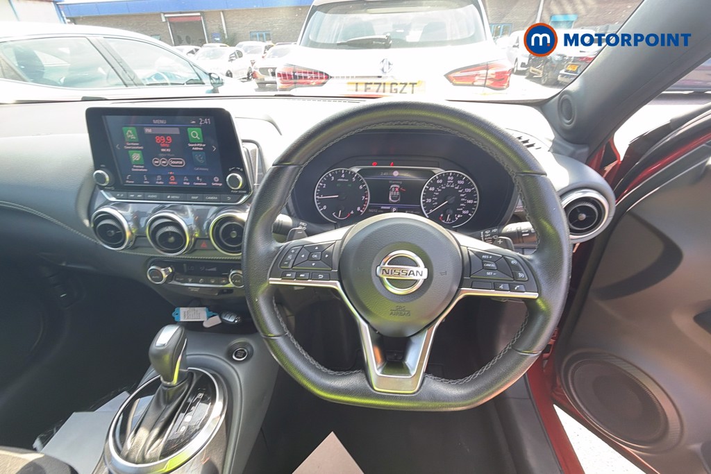Nissan Juke N-Connecta Automatic Petrol SUV - Stock Number (1656342) - 19th supplementary image
