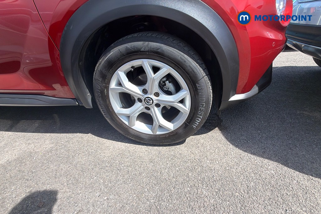 Nissan Juke N-Connecta Automatic Petrol SUV - Stock Number (1656342) - 36th supplementary image