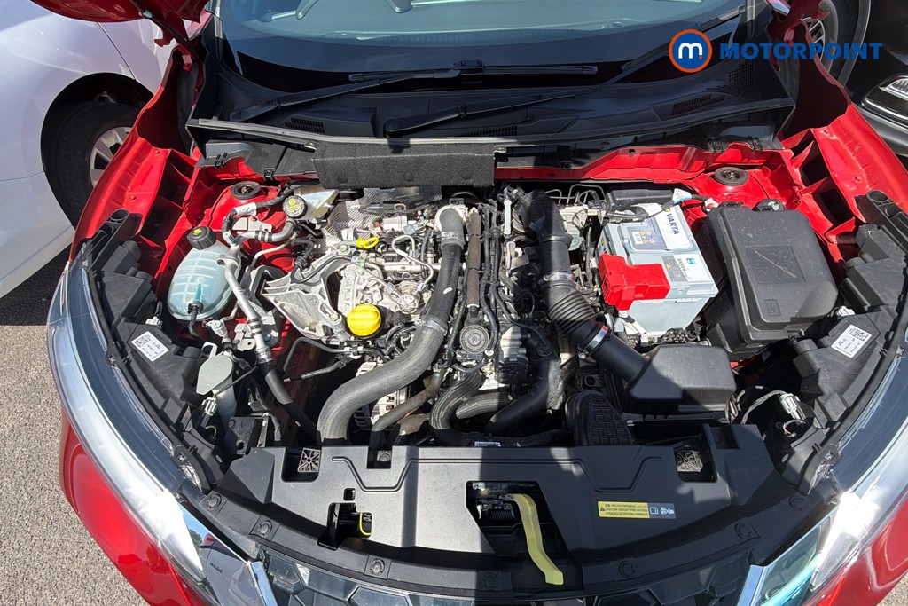 Nissan Juke N-Connecta Automatic Petrol SUV - Stock Number (1656342) - 1st supplementary image