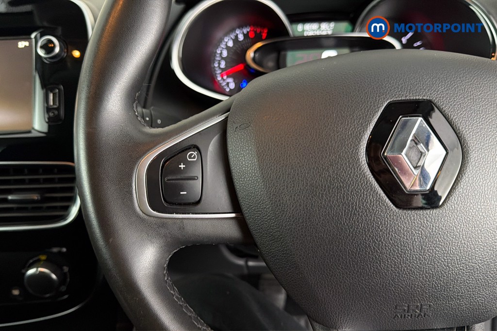 Renault Clio Iconic Manual Petrol Hatchback - Stock Number (1656500) - 3rd supplementary image