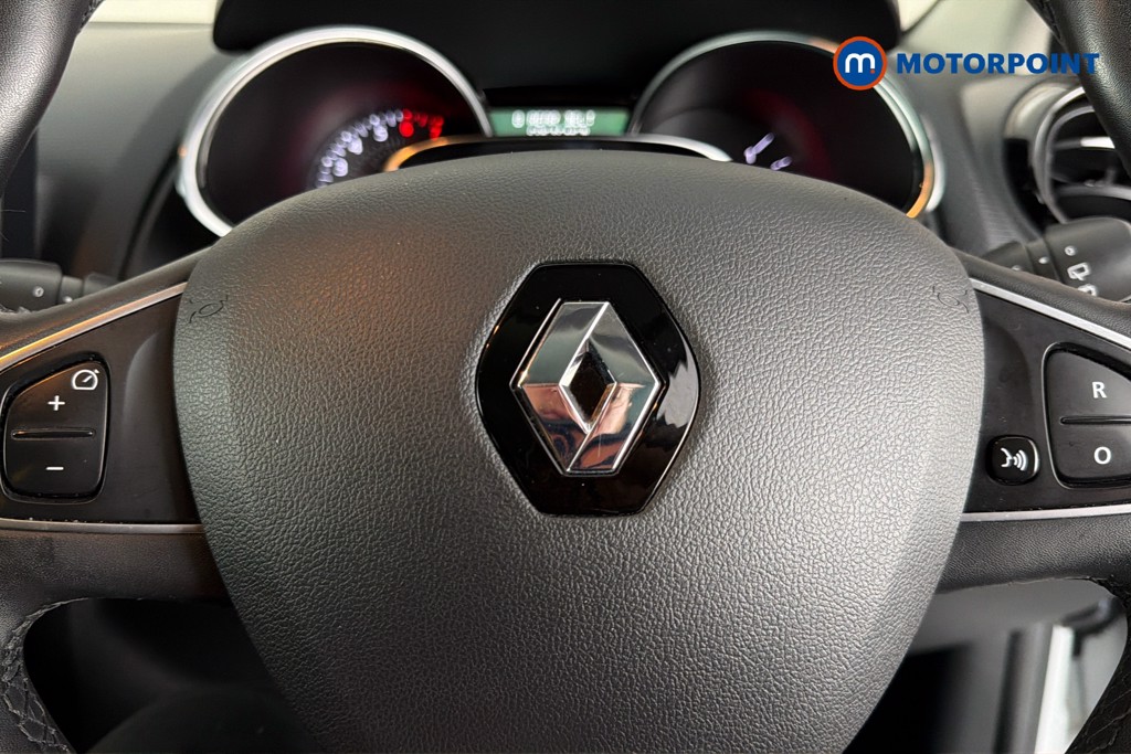 Renault Clio Iconic Manual Petrol Hatchback - Stock Number (1656500) - 5th supplementary image