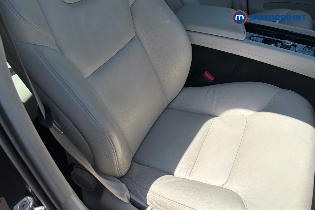 Volvo Xc60 Momentum Automatic Petrol SUV - Stock Number (1656842) - 22nd supplementary image
