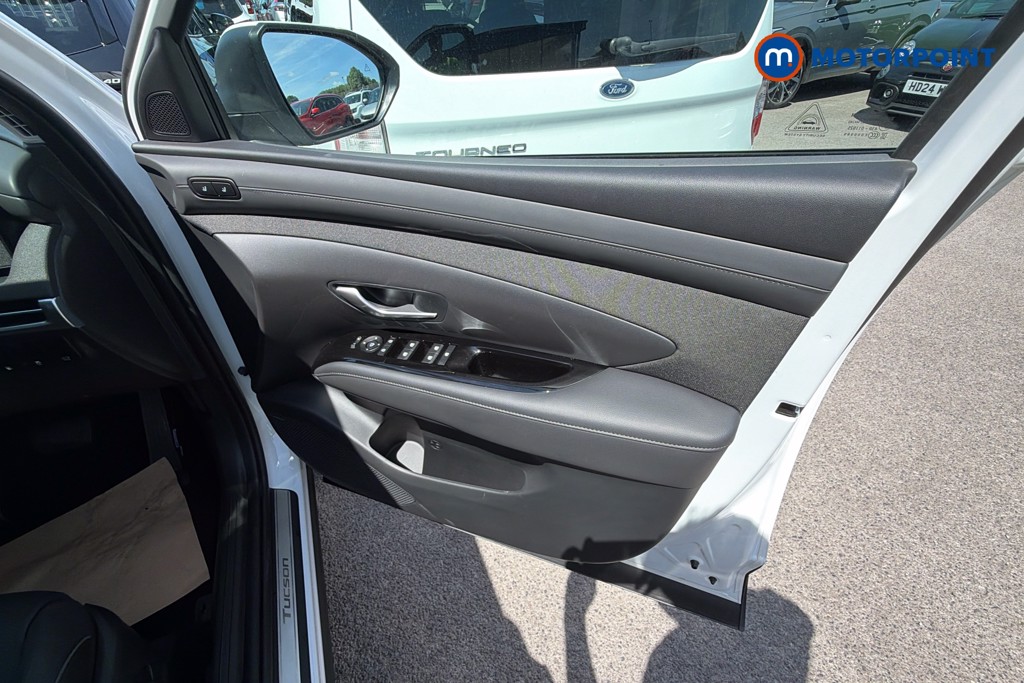 Hyundai Tucson Ultimate Automatic Petrol Plug-In Hybrid SUV - Stock Number (1657411) - 37th supplementary image