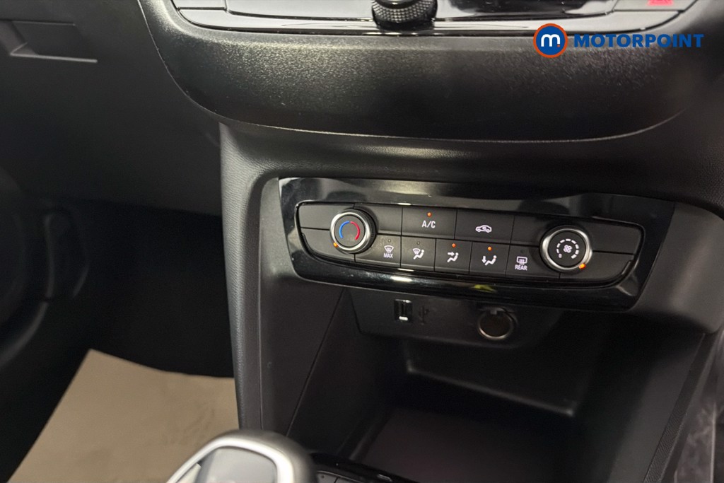 Vauxhall Corsa Design Manual Petrol Hatchback - Stock Number (1657496) - 12th supplementary image