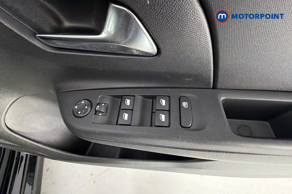 Vauxhall Corsa Design Manual Petrol Hatchback - Stock Number (1657496) - 20th supplementary image