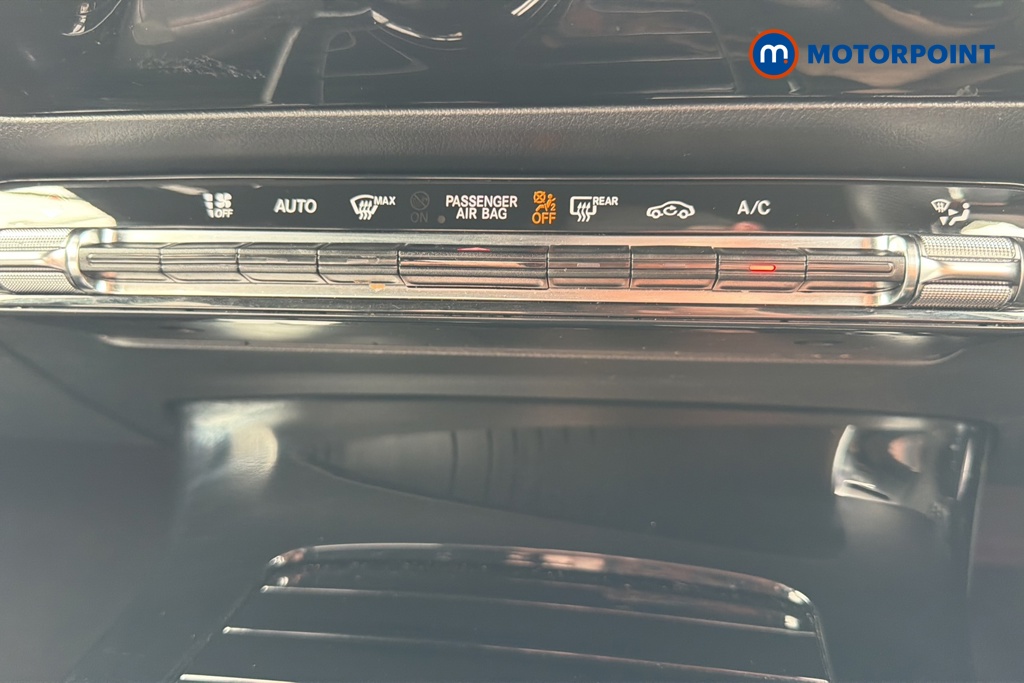 Mercedes-Benz A Class Amg Line Automatic Petrol Saloon - Stock Number (1657563) - 12th supplementary image