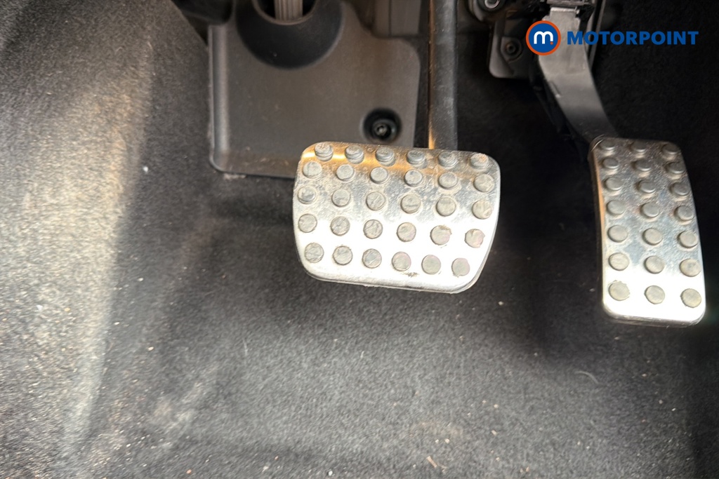 Mercedes-Benz A Class Amg Line Automatic Petrol Saloon - Stock Number (1657563) - 24th supplementary image