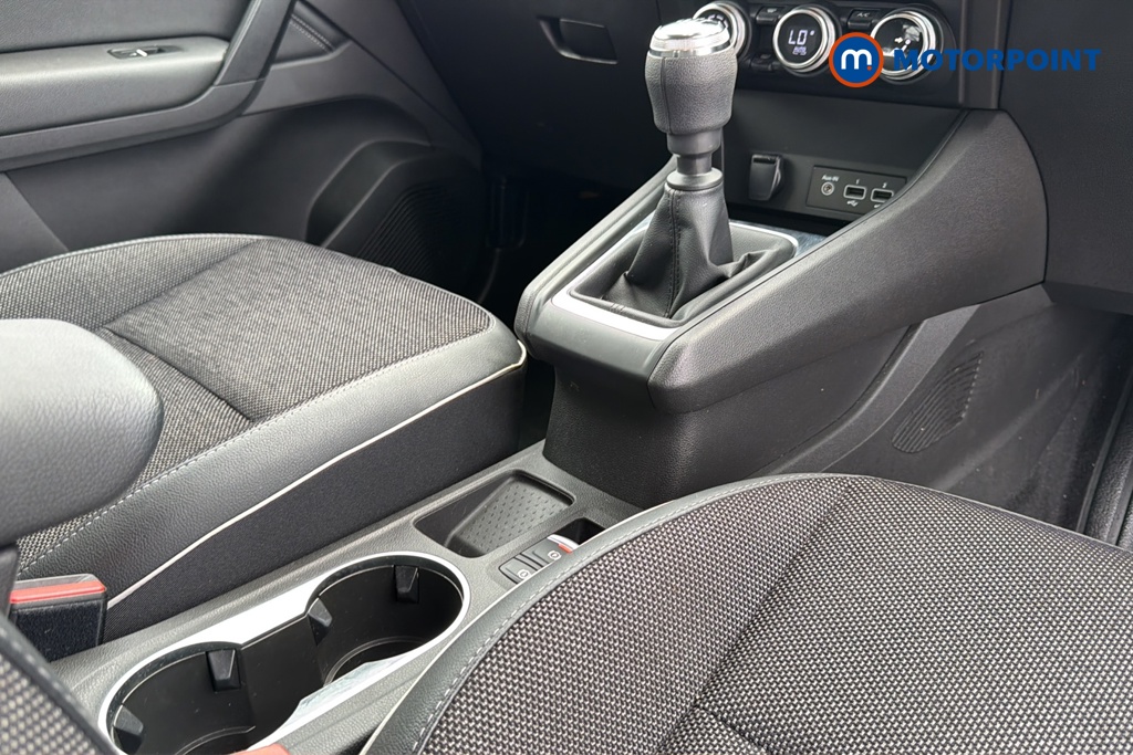 Renault Captur Techno Manual Petrol SUV - Stock Number (1657608) - 15th supplementary image