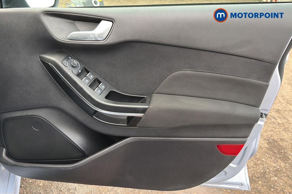 Ford Fiesta St-Line Edition Manual Petrol Hatchback - Stock Number (1657763) - 18th supplementary image