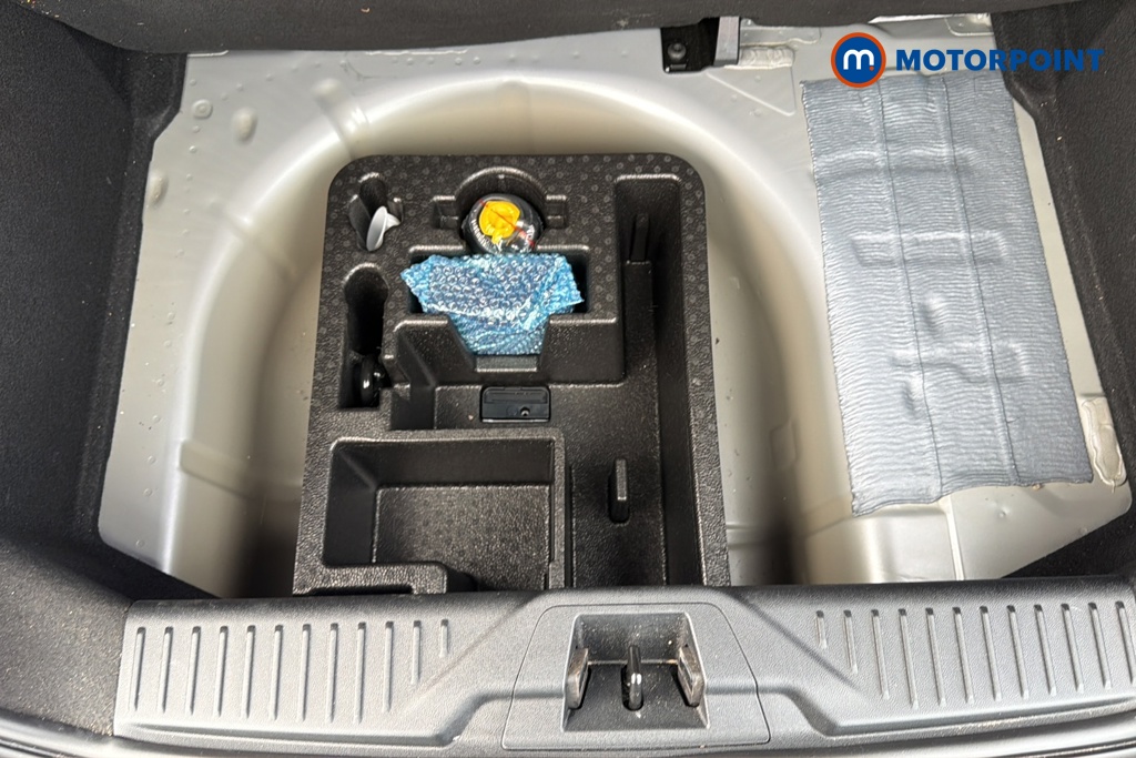 Ford Fiesta St-Line Edition Manual Petrol Hatchback - Stock Number (1657763) - 33rd supplementary image