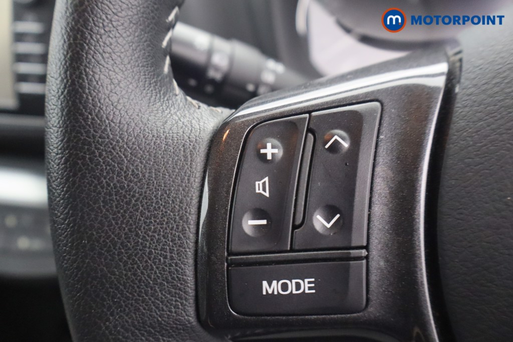 Toyota Yaris Y20 Automatic Petrol-Electric Hybrid Hatchback - Stock Number (1657985) - 14th supplementary image