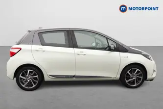 Toyota Yaris Y20 Automatic Petrol-Electric Hybrid Hatchback - Stock Number (1657985) - Drivers side