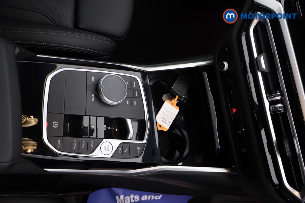BMW 3 Series Sport Automatic Petrol Plug-In Hybrid Saloon - Stock Number (1658028) - 13th supplementary image