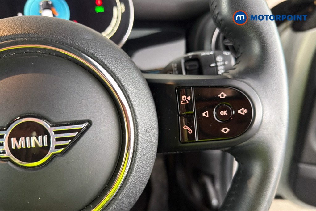 Mini Hatchback Cooper S Level 2 Automatic Electric Hatchback - Stock Number (1658203) - 4th supplementary image