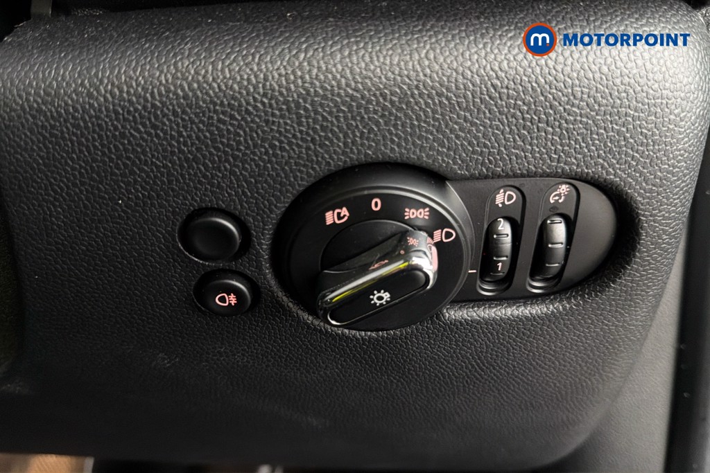 Mini Hatchback Cooper S Level 2 Automatic Electric Hatchback - Stock Number (1658203) - 18th supplementary image