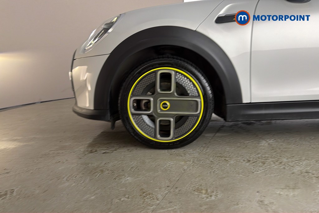 Mini Hatchback Cooper S Level 2 Automatic Electric Hatchback - Stock Number (1658203) - 47th supplementary image