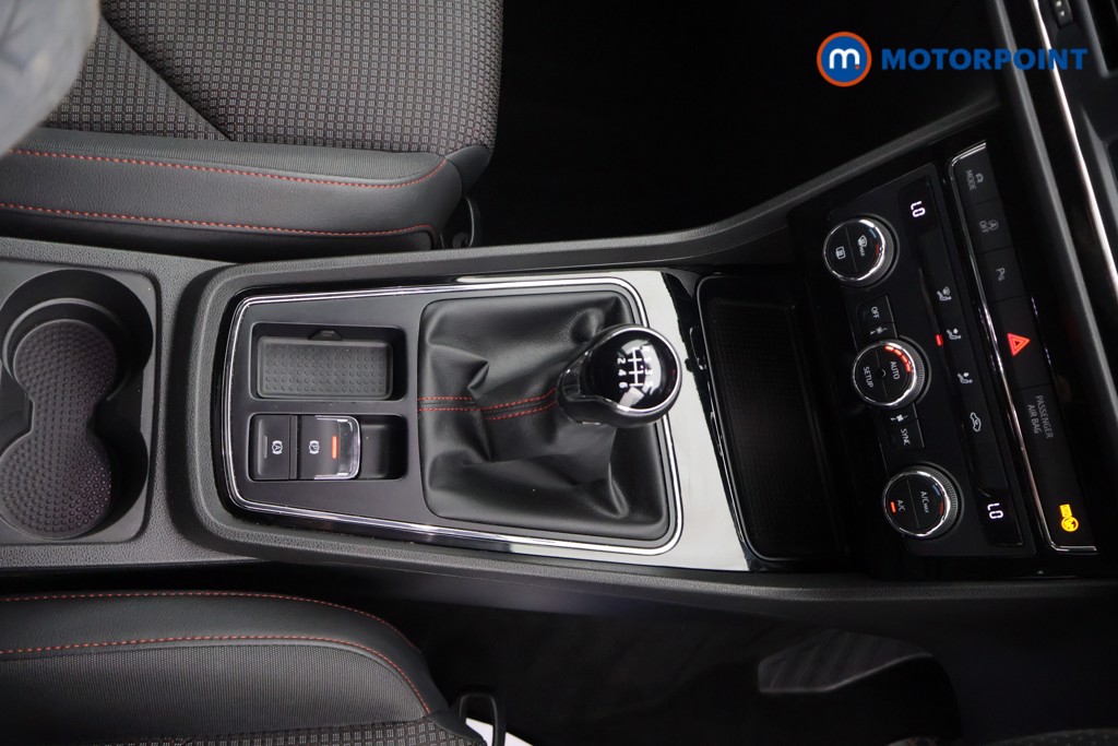 Seat Leon FR Manual Petrol Estate - Stock Number (1658312) - 13th supplementary image