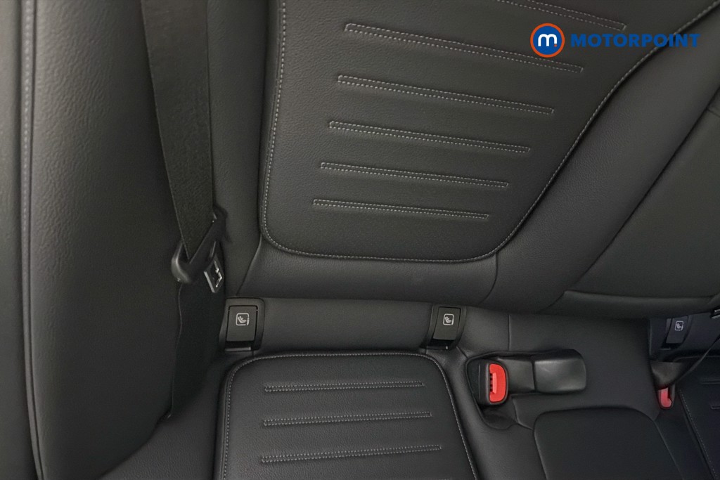 Mercedes-Benz C Class Amg Line Automatic Petrol Estate - Stock Number (1658318) - 29th supplementary image