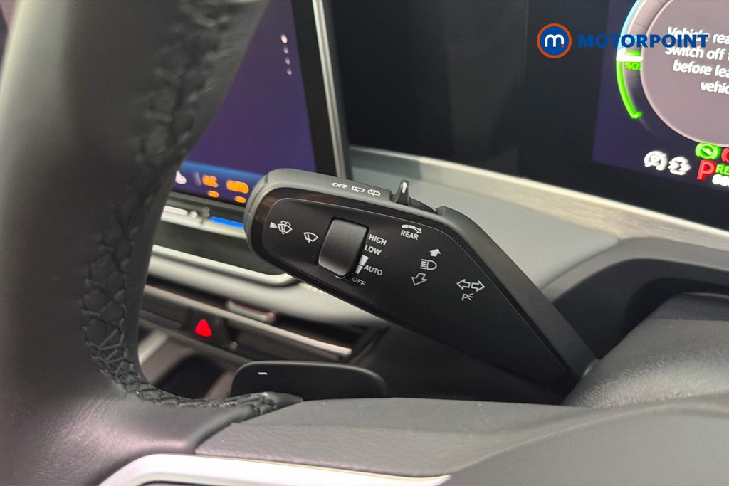 Volkswagen Passat Life Automatic Petrol Plug-In Hybrid Estate - Stock Number (1658413) - 6th supplementary image