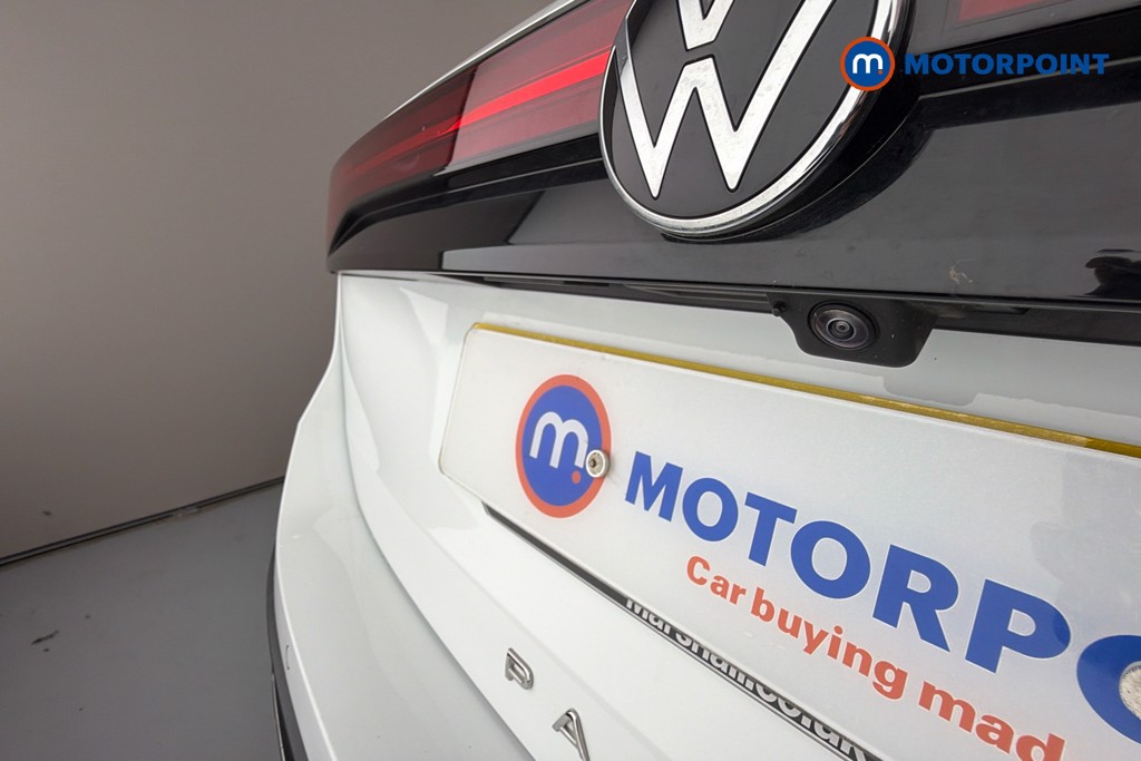 Volkswagen Passat Life Automatic Petrol Plug-In Hybrid Estate - Stock Number (1658413) - 36th supplementary image
