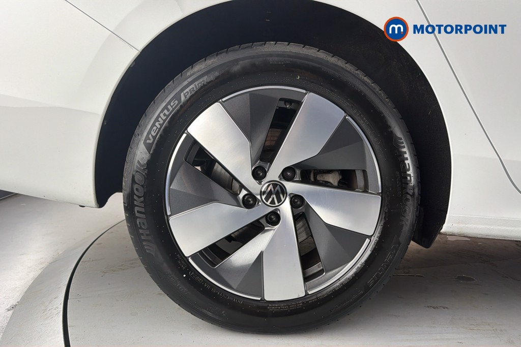 Volkswagen Passat Life Automatic Petrol Plug-In Hybrid Estate - Stock Number (1658413) - 49th supplementary image