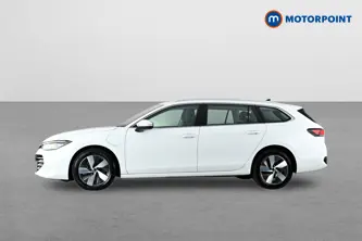 Volkswagen Passat Life Automatic Petrol Plug-In Hybrid Estate - Stock Number (1658413) - Passenger side