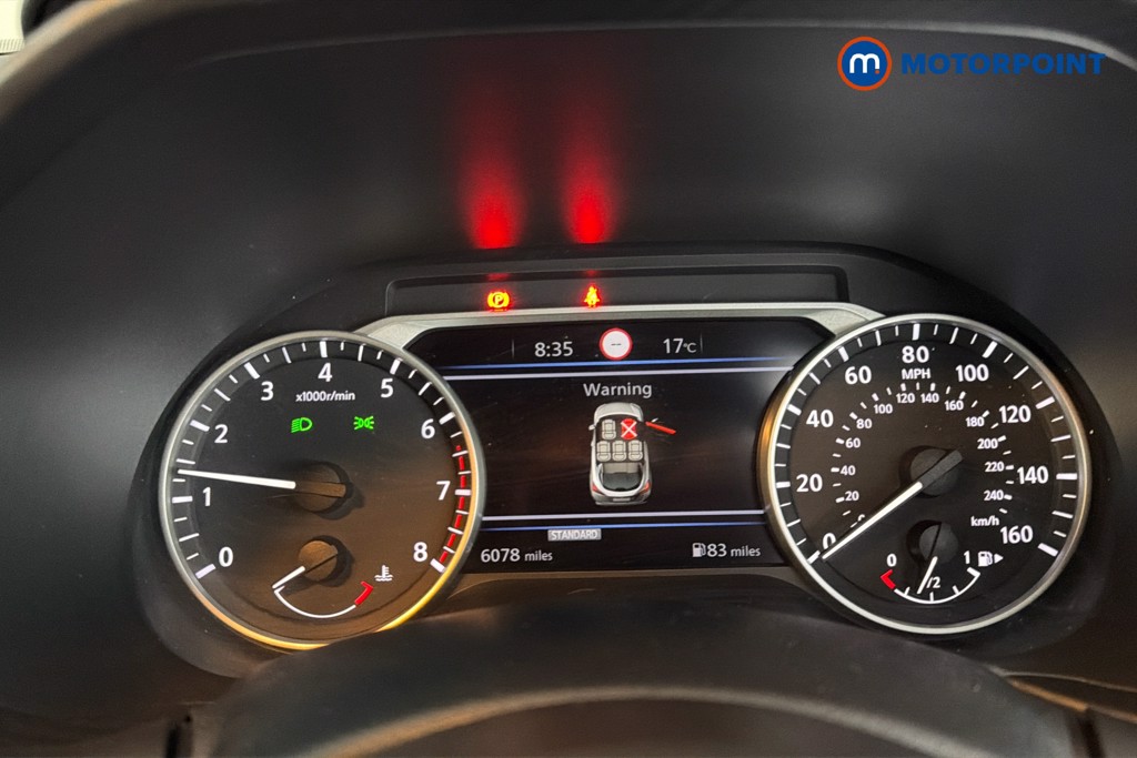Nissan Juke N-Connecta Manual Petrol SUV - Stock Number (1658426) - 8th supplementary image