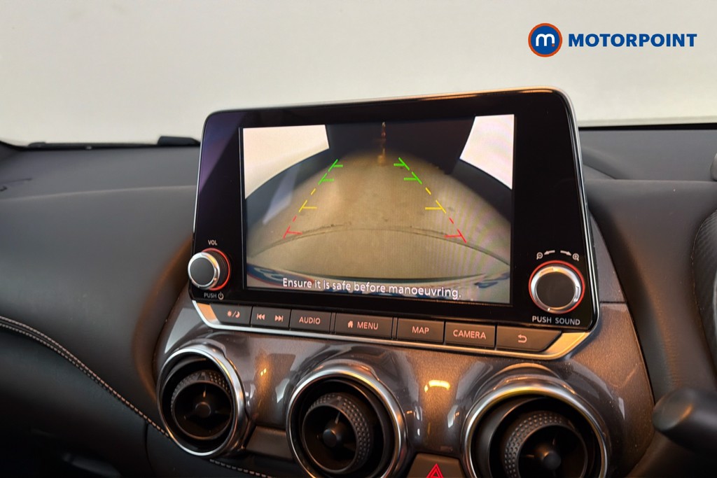 Nissan Juke N-Connecta Manual Petrol SUV - Stock Number (1658426) - 13th supplementary image