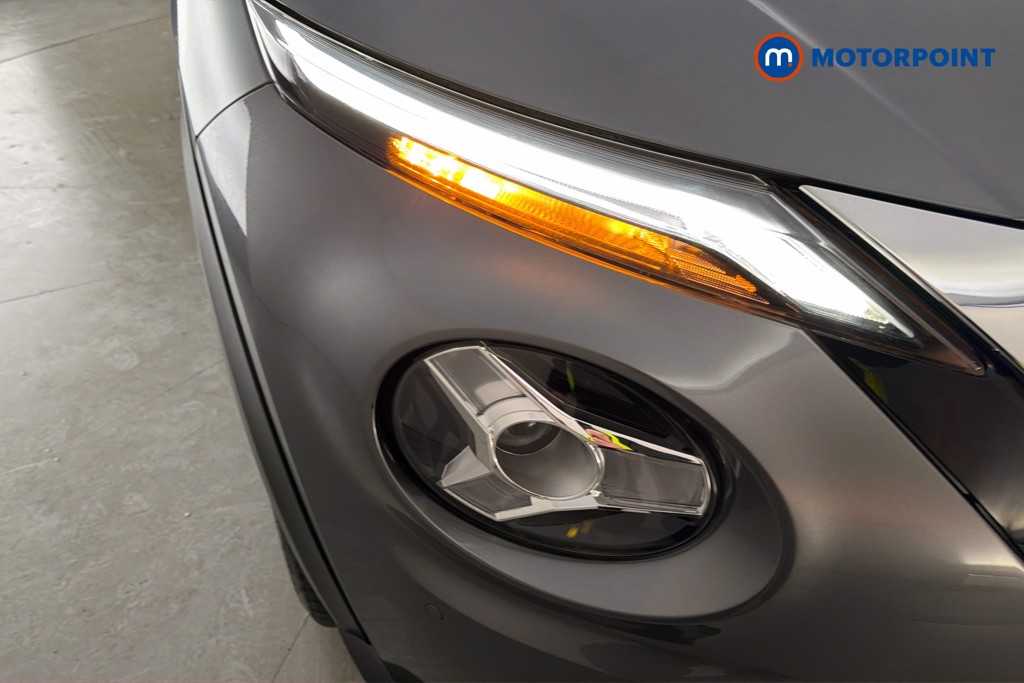 Nissan Juke N-Connecta Manual Petrol SUV - Stock Number (1658426) - 44th supplementary image