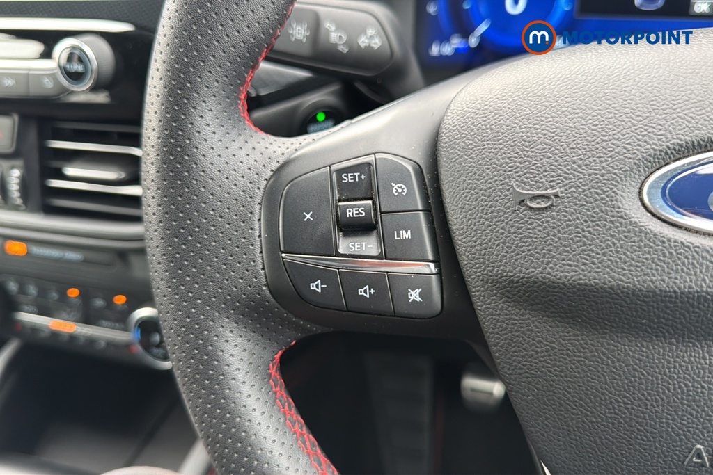 Ford Kuga St-Line X Edition Manual Petrol SUV - Stock Number (1658429) - 4th supplementary image