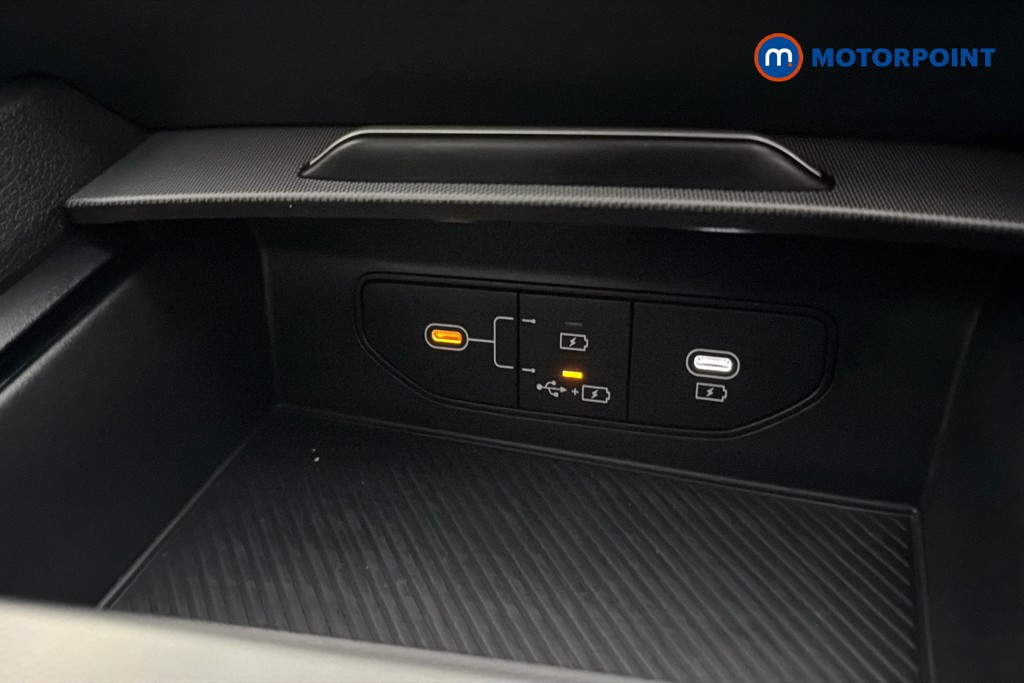 KIA Sportage Pure Automatic Petrol-Electric Hybrid SUV - Stock Number (1658502) - 17th supplementary image