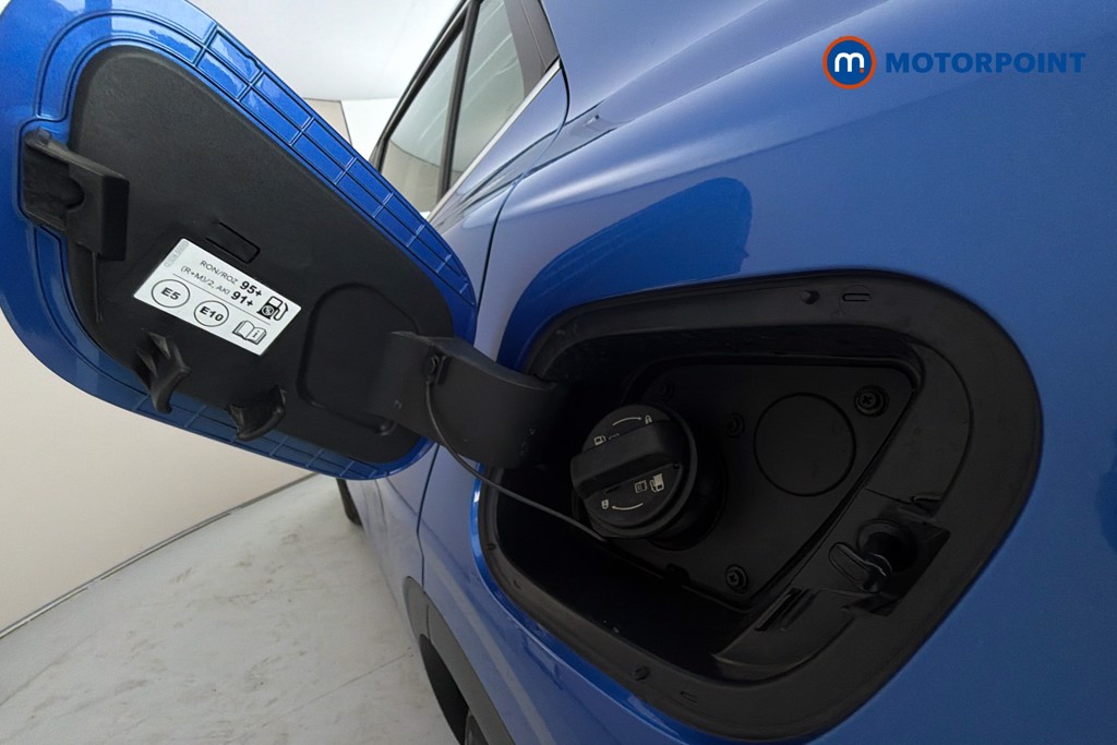 KIA Sportage Pure Automatic Petrol-Electric Hybrid SUV - Stock Number (1658502) - 41st supplementary image