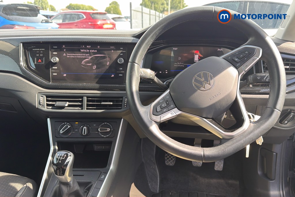 Volkswagen Polo Life Manual Petrol Hatchback - Stock Number (1658579) - 2nd supplementary image