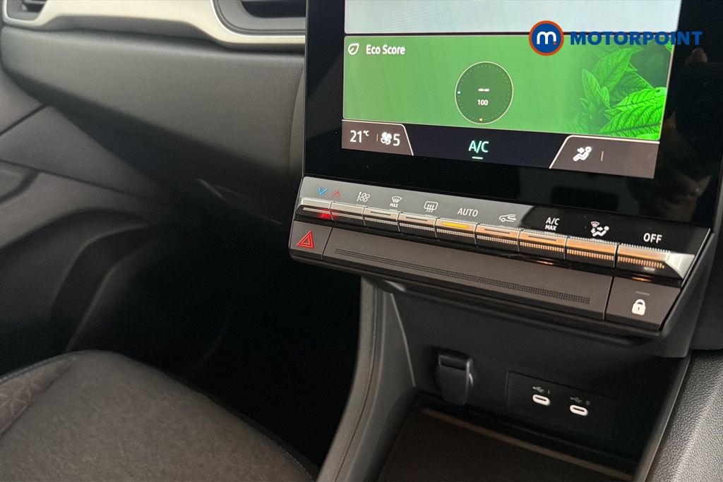 Renault Captur Evolution Manual Petrol SUV - Stock Number (1658625) - 12th supplementary image