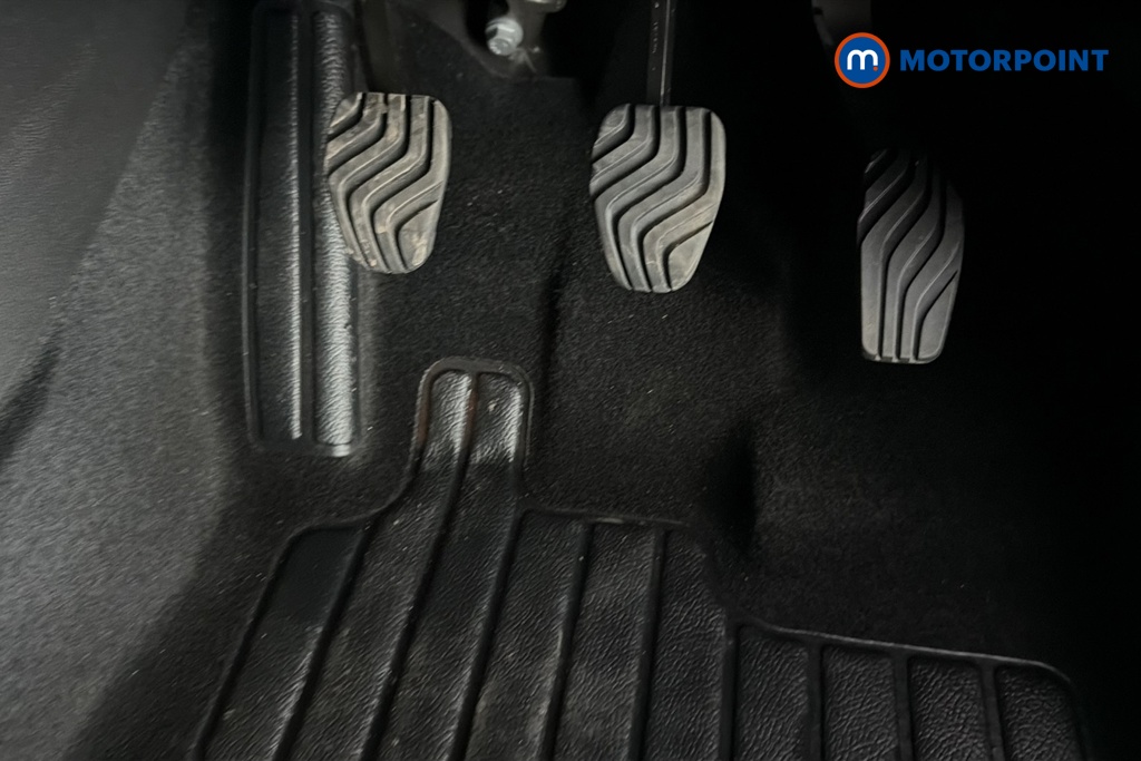Renault Captur Evolution Manual Petrol SUV - Stock Number (1658625) - 24th supplementary image