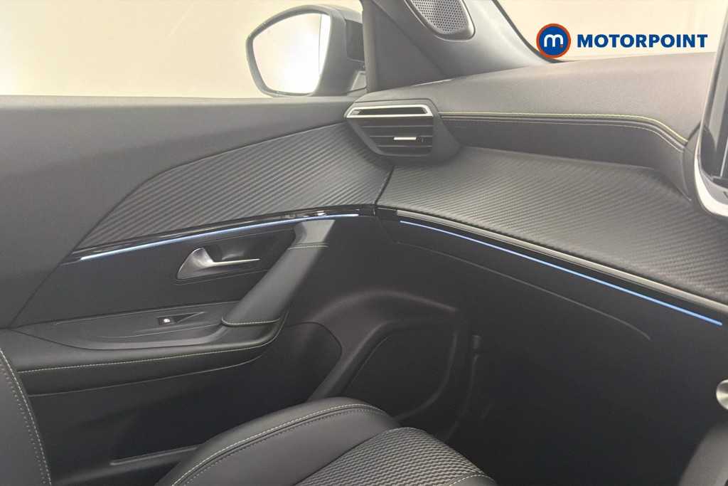 Peugeot 2008 GT Automatic Petrol SUV - Stock Number (1658717) - 11th supplementary image