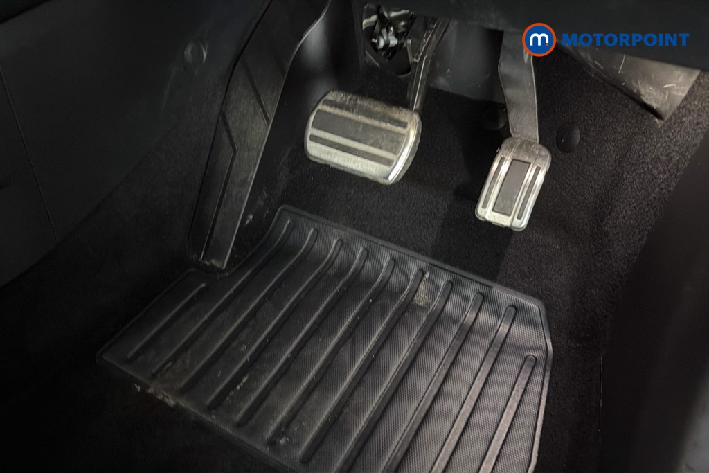 Peugeot 2008 GT Automatic Petrol SUV - Stock Number (1658717) - 27th supplementary image
