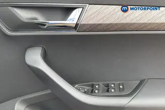 Skoda Karoq Se L Automatic Petrol SUV - Stock Number (1659201) - 19th supplementary image