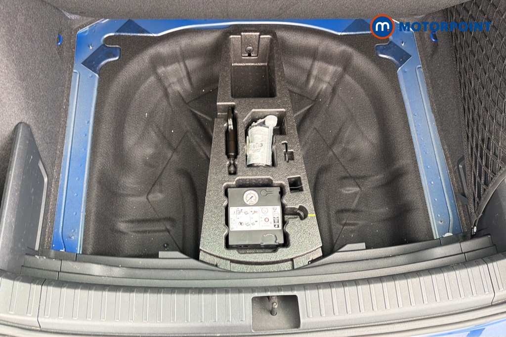 Skoda Karoq Se L Automatic Petrol SUV - Stock Number (1659201) - 33rd supplementary image