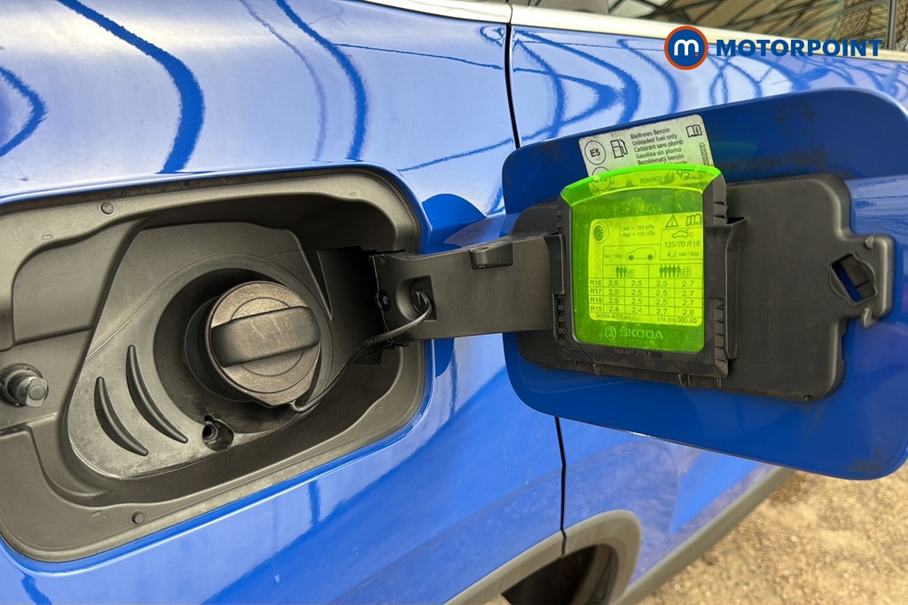Skoda Karoq Se L Automatic Petrol SUV - Stock Number (1659201) - 41st supplementary image