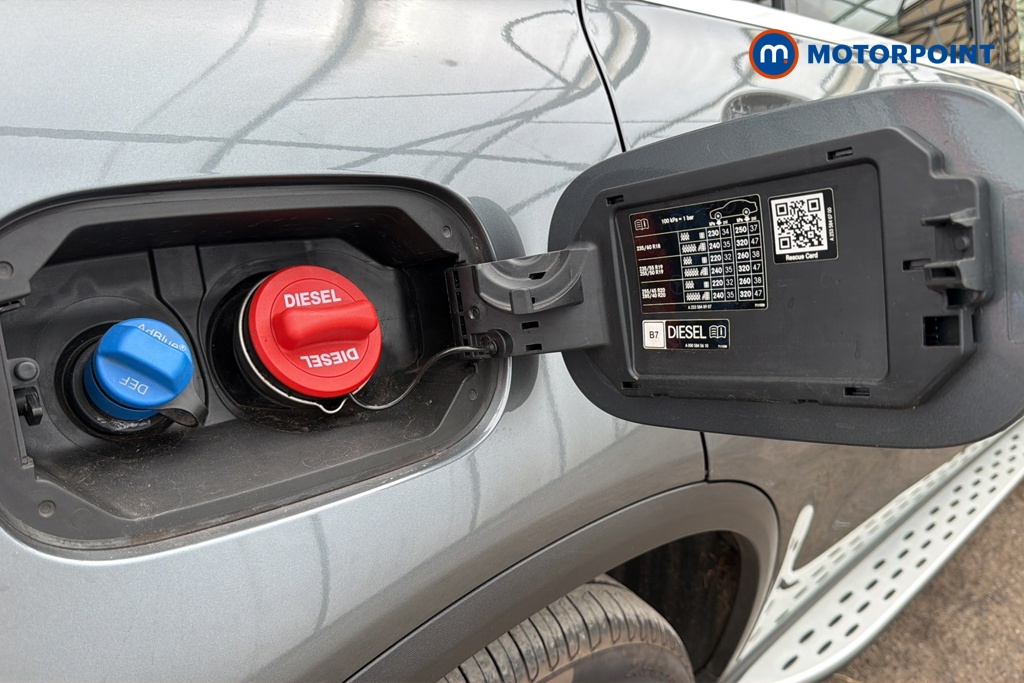 Mercedes-Benz GLC Amg Line Automatic Diesel Plug-In Hybrid SUV - Stock Number (1659275) - 41st supplementary image