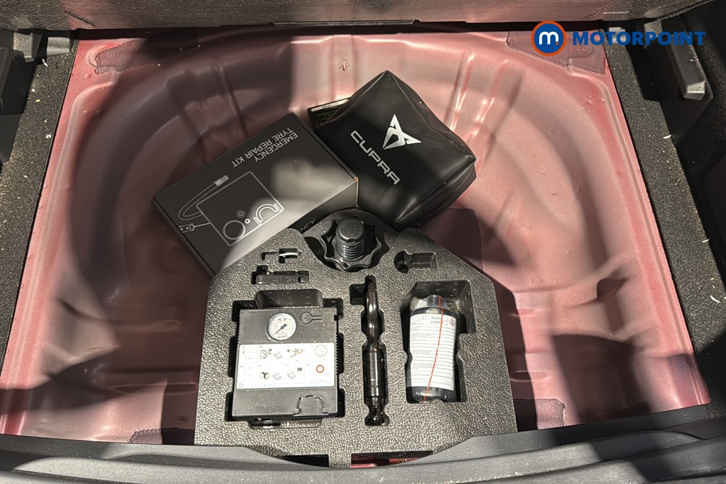 Cupra Formentor V1 Automatic Petrol SUV - Stock Number (1659390) - 33rd supplementary image