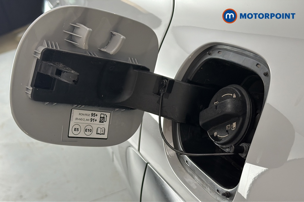 Hyundai Kona Advance Automatic Petrol-Electric Hybrid SUV - Stock Number (1659556) - 41st supplementary image