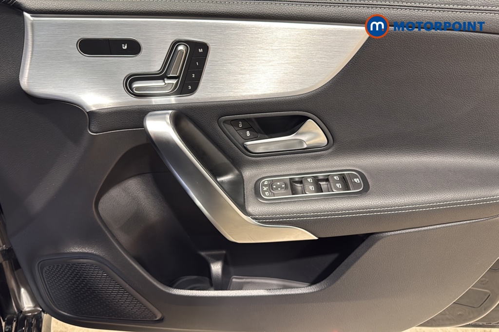 Mercedes-Benz A Class Premium Plus Edition Automatic Petrol Hatchback - Stock Number (1659567) - 18th supplementary image